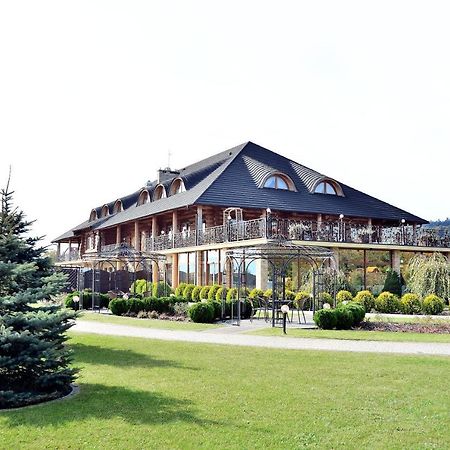 Hotel Swietokrzyski Dwor Нова Свупья Екстер'єр фото